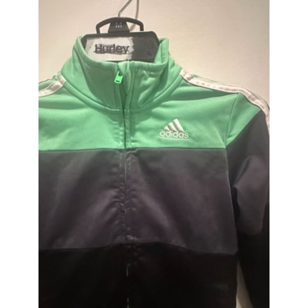 Adidas Unisex 2 Piece Tracksuit - Green, White & Black Size 6 - Picture 10 of 12